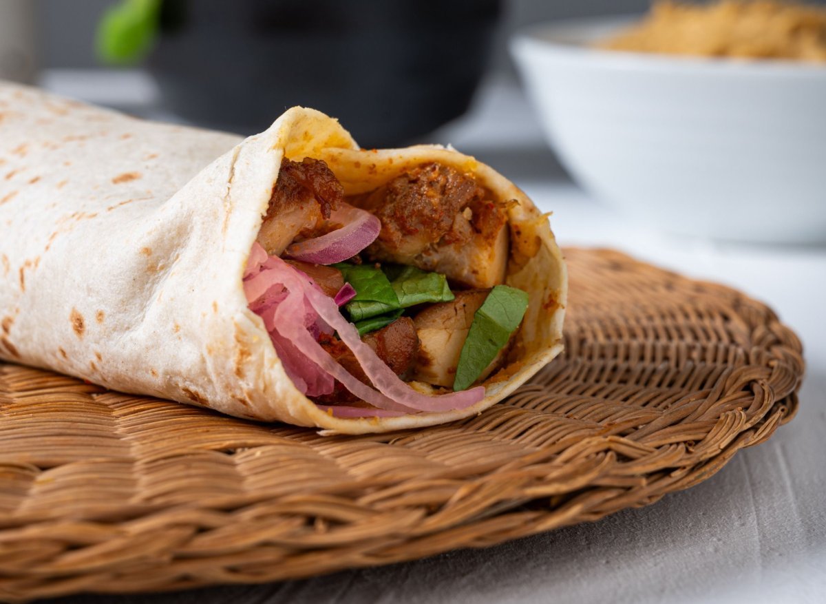 Organic Chicken Hummus Wrap