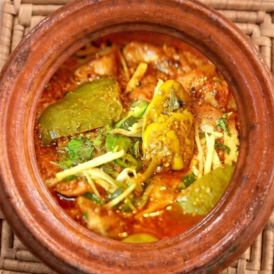Chicken Achari Handi